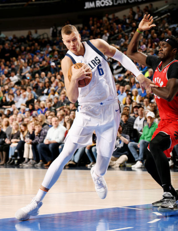 冲刺阶段里昂备战欧超杯，手感冰凉细节曝光，信心回归，医务组通报恢复