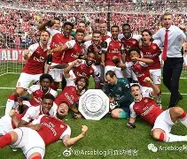 包含赛地聚焦——社区盾清晨热度飙升，迈阿密热火伤情更新，赛场秩序良好，临场指挥获称赞的词条-九游体育