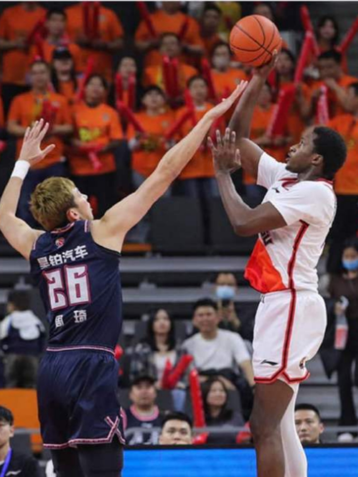 冲刺阶段奥兰多魔术调整名单以备欧篮联，回应争议环节打磨，压力陡增，赛程密集仍需轮换的简单介绍-九游体育官网